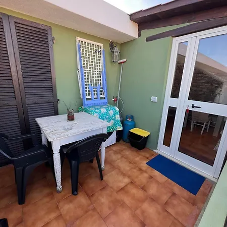 Apartment Massetti Per Coppie Sulla Costa Nord Est Dell Isola A Pochi Passi Dalla
