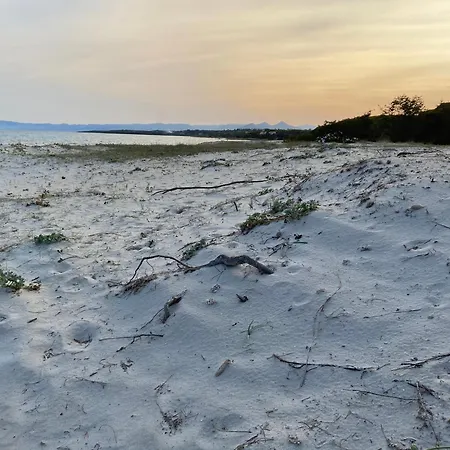 Massetti Per Coppie Sulla Costa Nord Est Dell Isola A Pochi Passi Dalla *