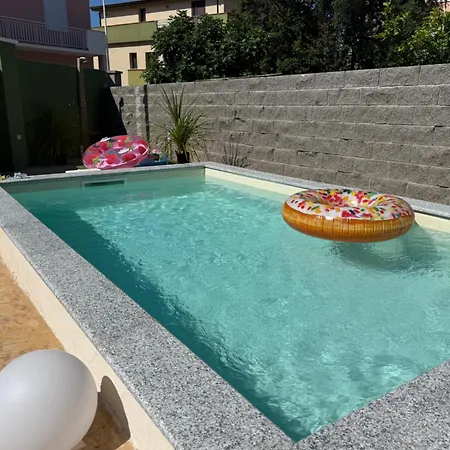Massetti's Beachside Apartamento