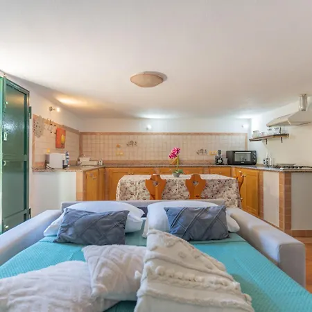 Apartamento Massetti's Beachside La Caletta